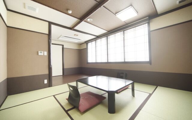 Nagoya Katei Miyoshi