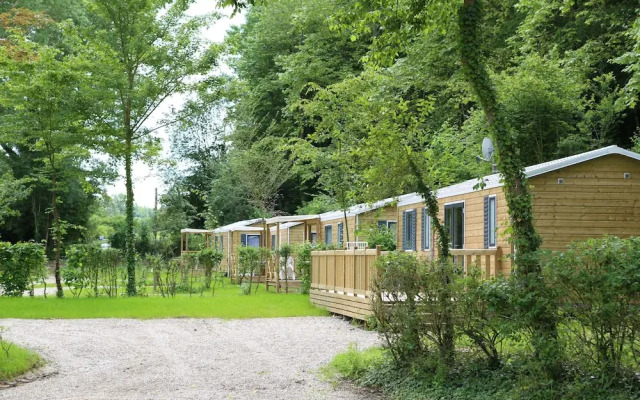 Camping Le Val de Trie