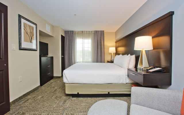 Staybridge Suites Austin South Interstate Hwy 35 by IHG