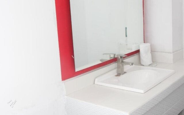 Hotel Dluxe & Suites