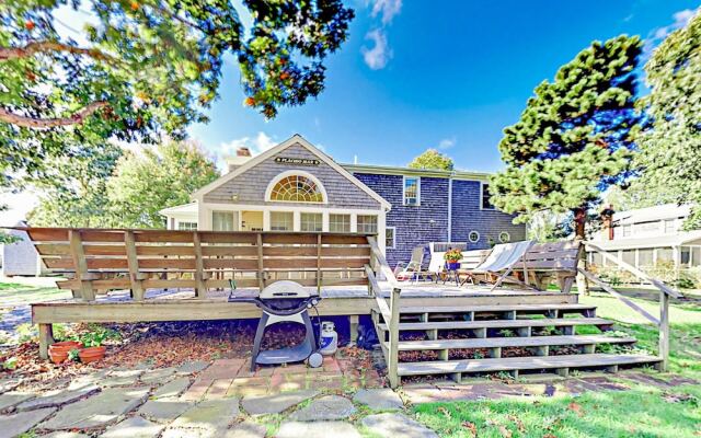 South Chatham Home by RedAwning