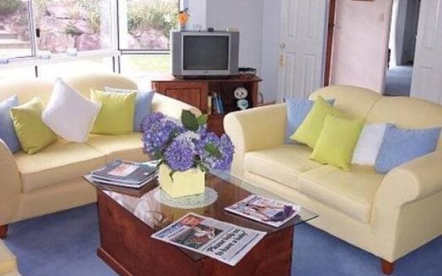 Ninderry Manor Luxury Retreat