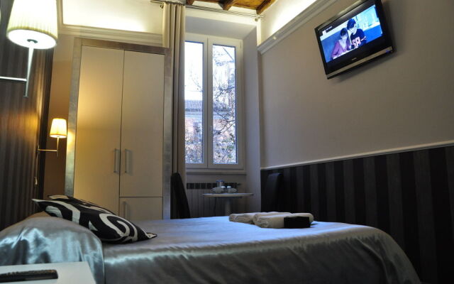 Navona Nice Room