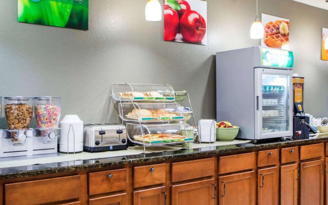 Quality Inn & Suites Kimberly - Appleton East