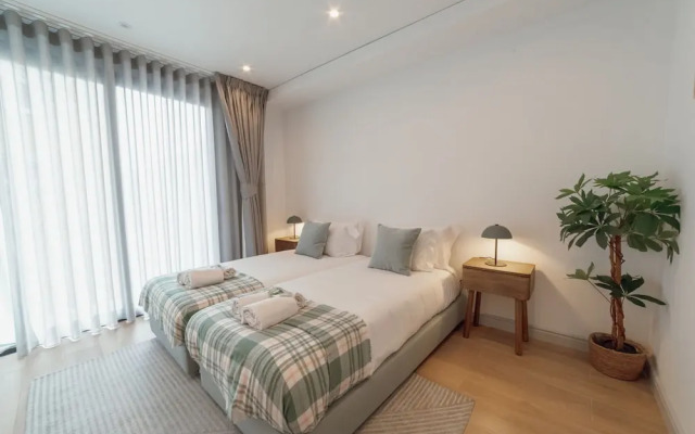 Heart OF Porto Apartment G by Vacationy