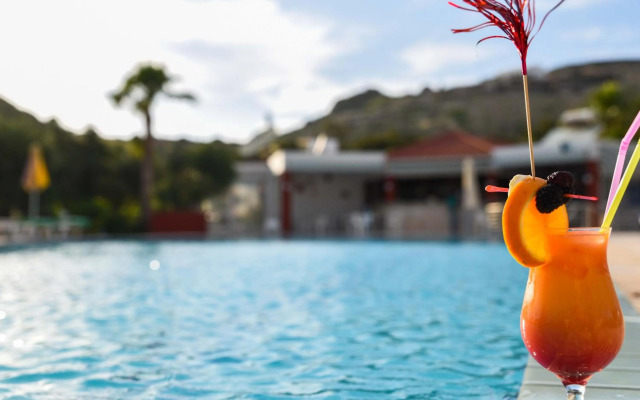 Chrysoula Hotel & Apartments