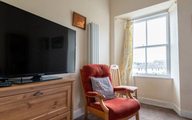 Cosy 2 Bedroom in Edinburgh Old Town