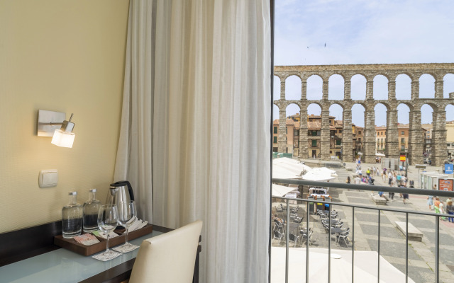 Eurostars Plaza Acueducto