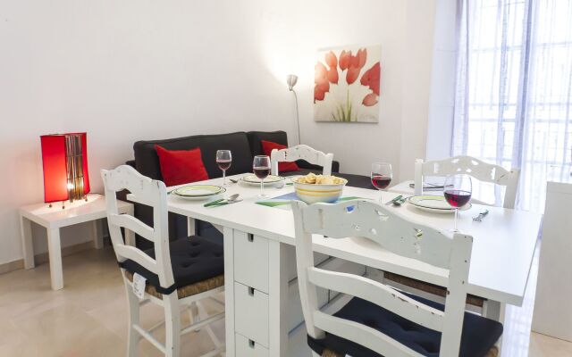 Conde Ibarra Central by Valcambre