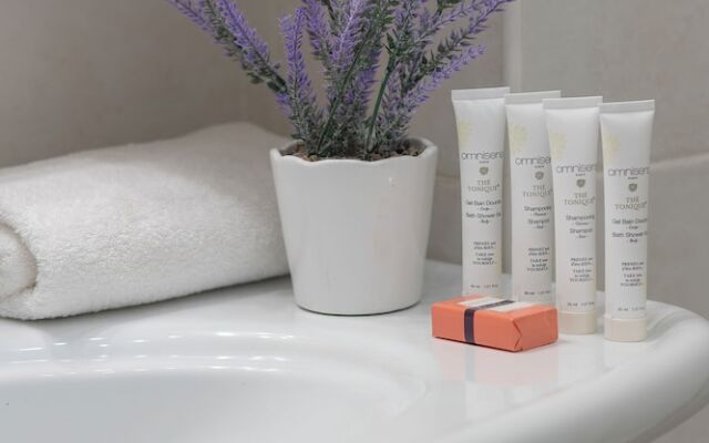 Classic Warsaw by Renters Prestige