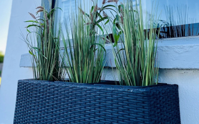 Wavecrest Holiday Cottage