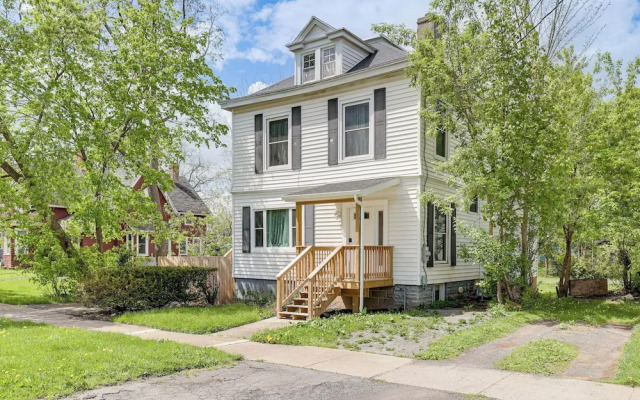 Walk to Downtown & Seneca Lake: Updated Retreat!