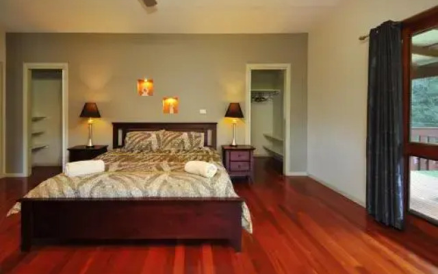 Sapphire Beach Acreage