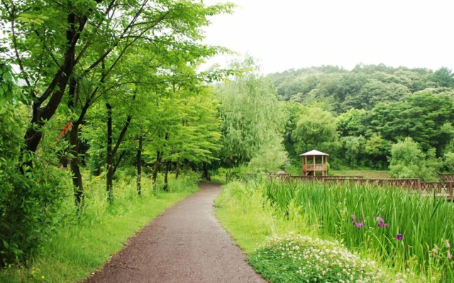 Haeyeorim Village