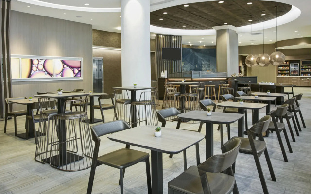 SpringHill Suites by Marriott Milwaukee Downtown