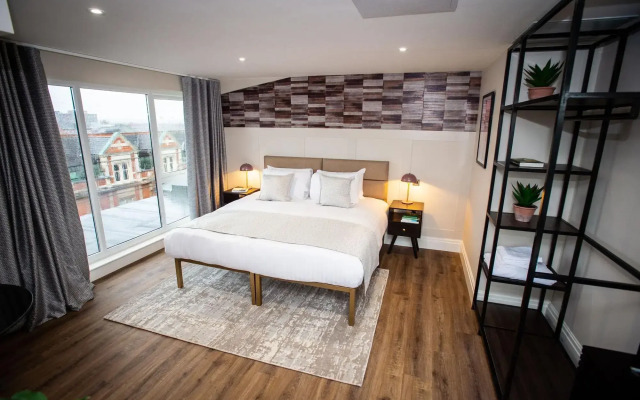 The Gresham Aparthotel