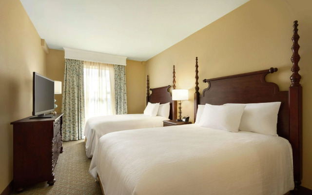 Embassy Suites by Hilton Savannah