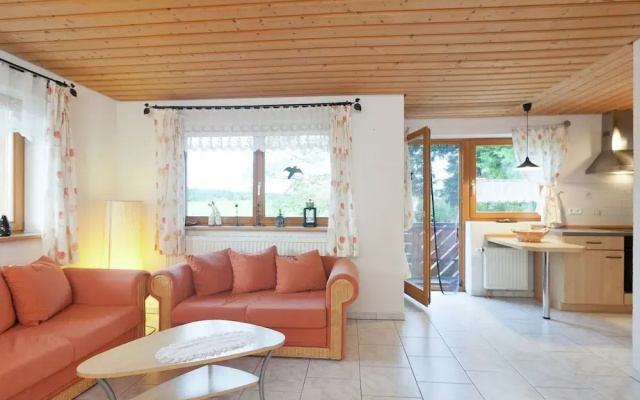 Modern Holiday Home in Lauterbach ot Fohrenbühl with Heating Facility