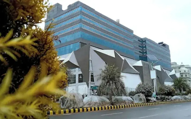 Luxury Apartment in Islamabad