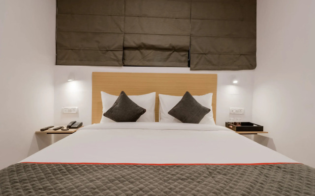 OYO Townhouse 155 Hotel Satya