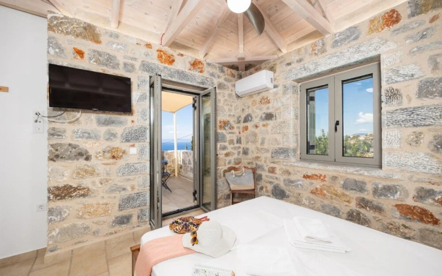 Villa Dioni Tria in Ditiki Mani