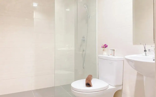 Best Deal and Elegant 2BR Apartment at Ciputra International