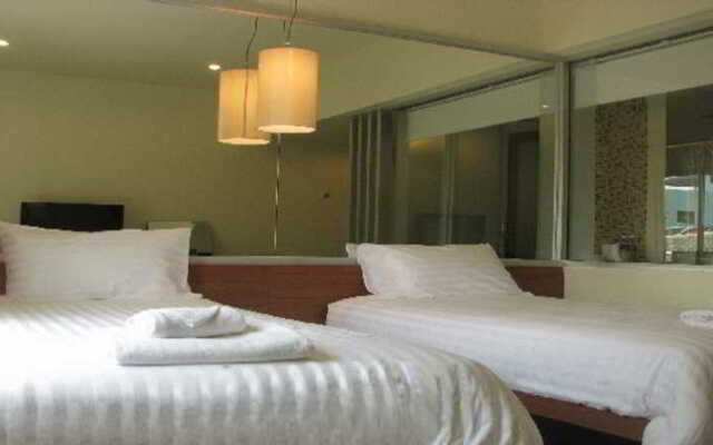Sleep With Me Serviced Apartment