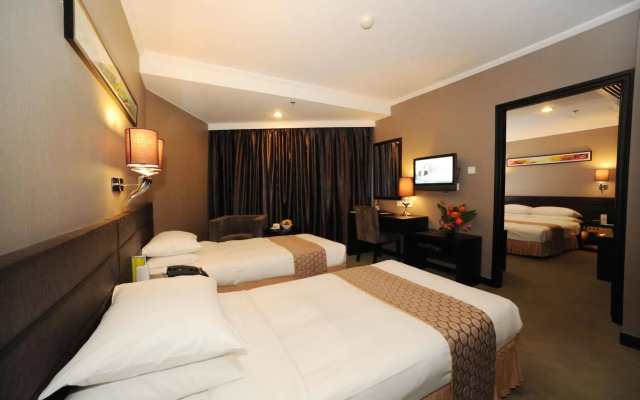 Hotel Emperor - Macau