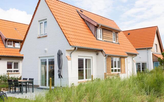 Villa, two bathrooms and a washing machine, 10km from Ostend