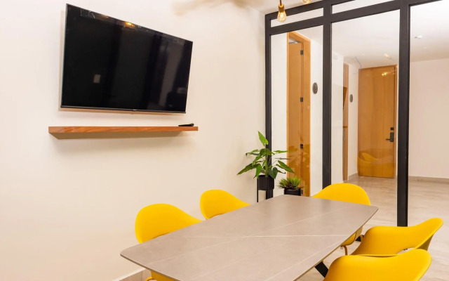 Torre Sofia great apartments & estudios