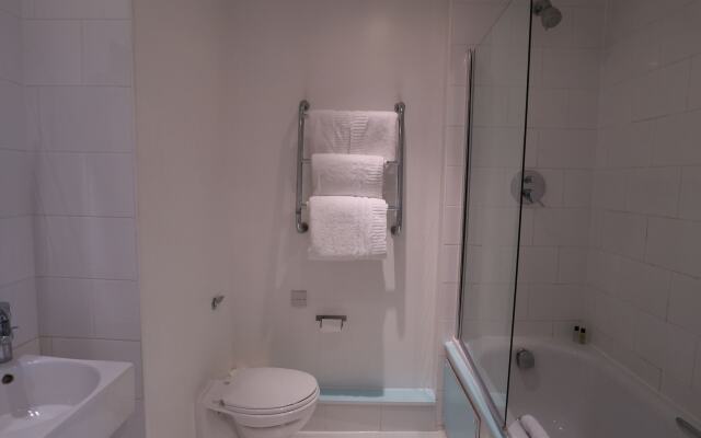Citrus Hotel Cheltenham by Compass Hospitality