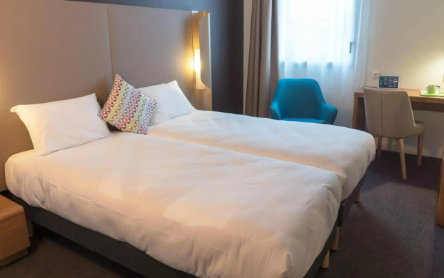 Campanile Tours Nord - Forum Melies