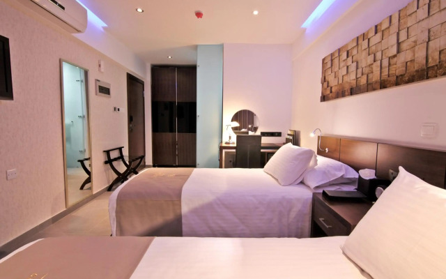 Achilleos City Hotel