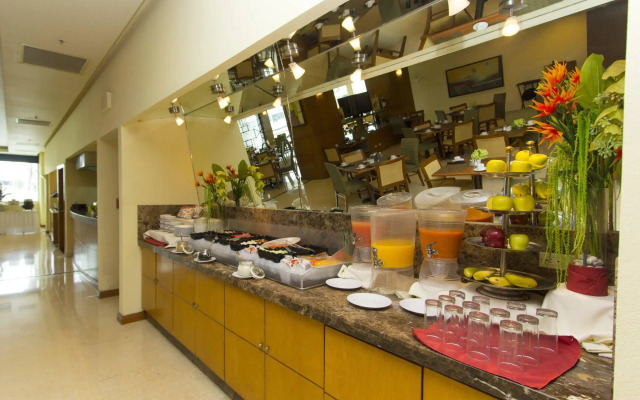 Courtyard Monterrey San Jeronimo/Valle