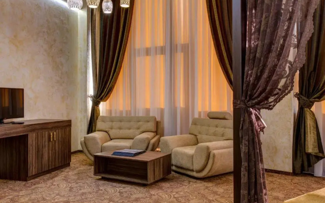 Отель Хан-Чинар