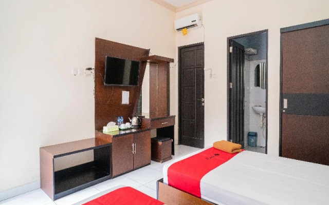 RedDoorz @ Wisma Pangrango