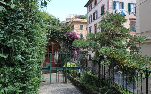 Villa Azzurra - Genova Resort B&B Accomodations