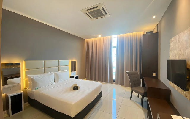 Stirling Suites – Guest Rooms – Miri