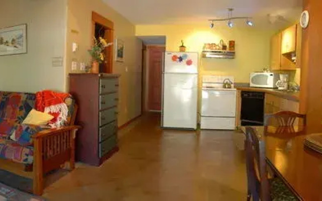 Mistiso's Place Vacation Rentals