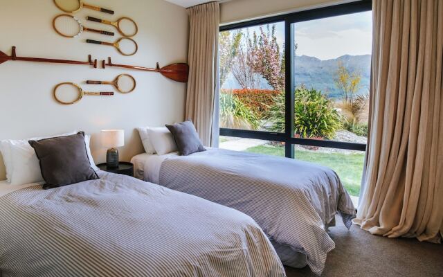 Black Peak View - Lake Views - Spa