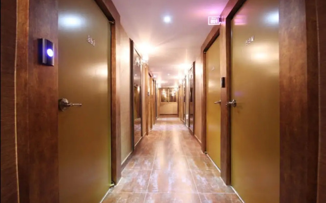 Jun Motel