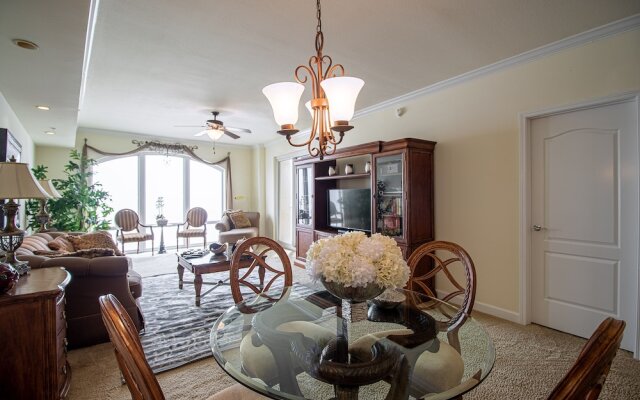 Sienna 1203 Penthouse