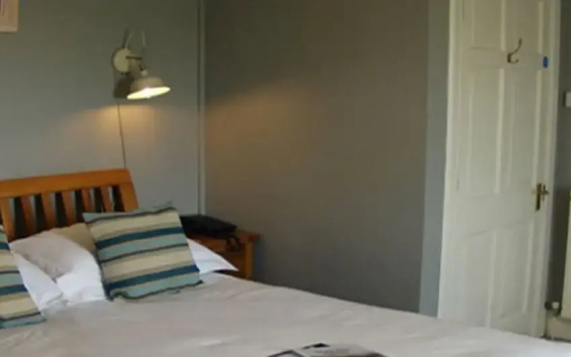 Summer Isles Hotel