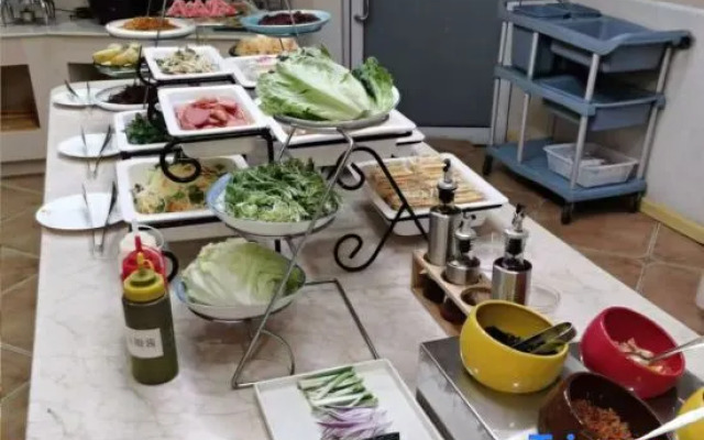 Vienna Hotel (Jinan Railway Station)