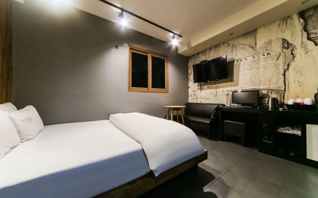 Daegu Daemyeongdong 9h