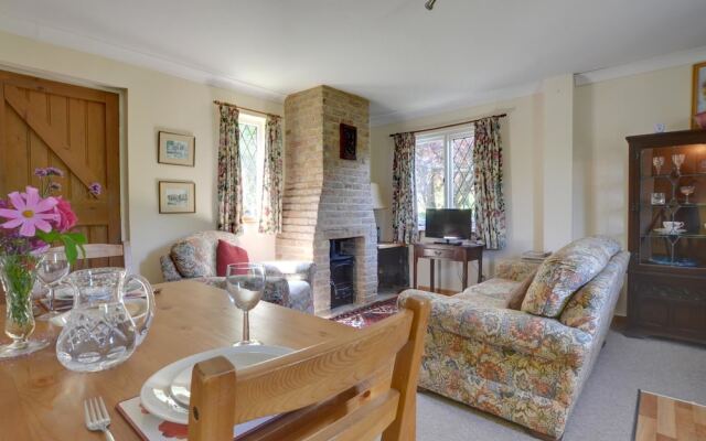 Quaint Holiday Home in Cranbrook With Serene View