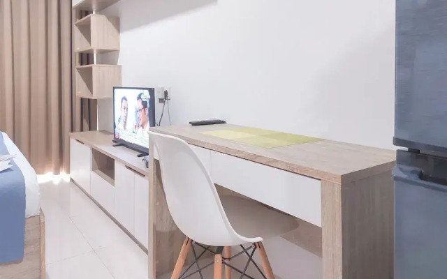 Modern and Comfy Studio Apartment Springwood Residence Tangerang