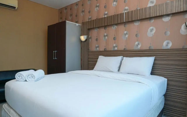 Comfy 1Br @ Gp Plaza Apartment