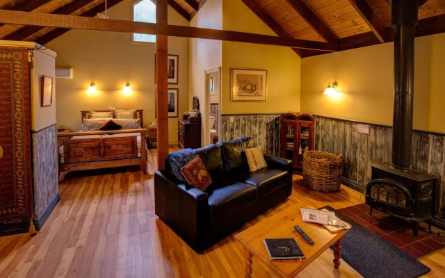 Trawool Shed Cottages – Guest Rooms – Trawool