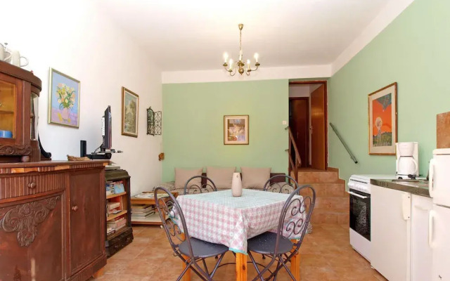 Apartment 1571